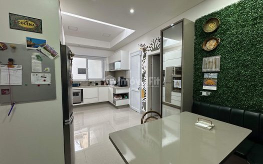 Casa – Santa Felicidade