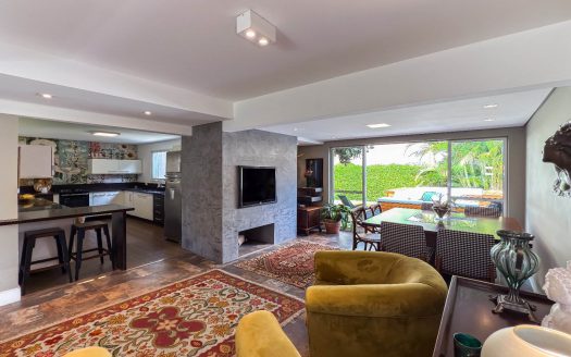 Casa – Santa Felicidade